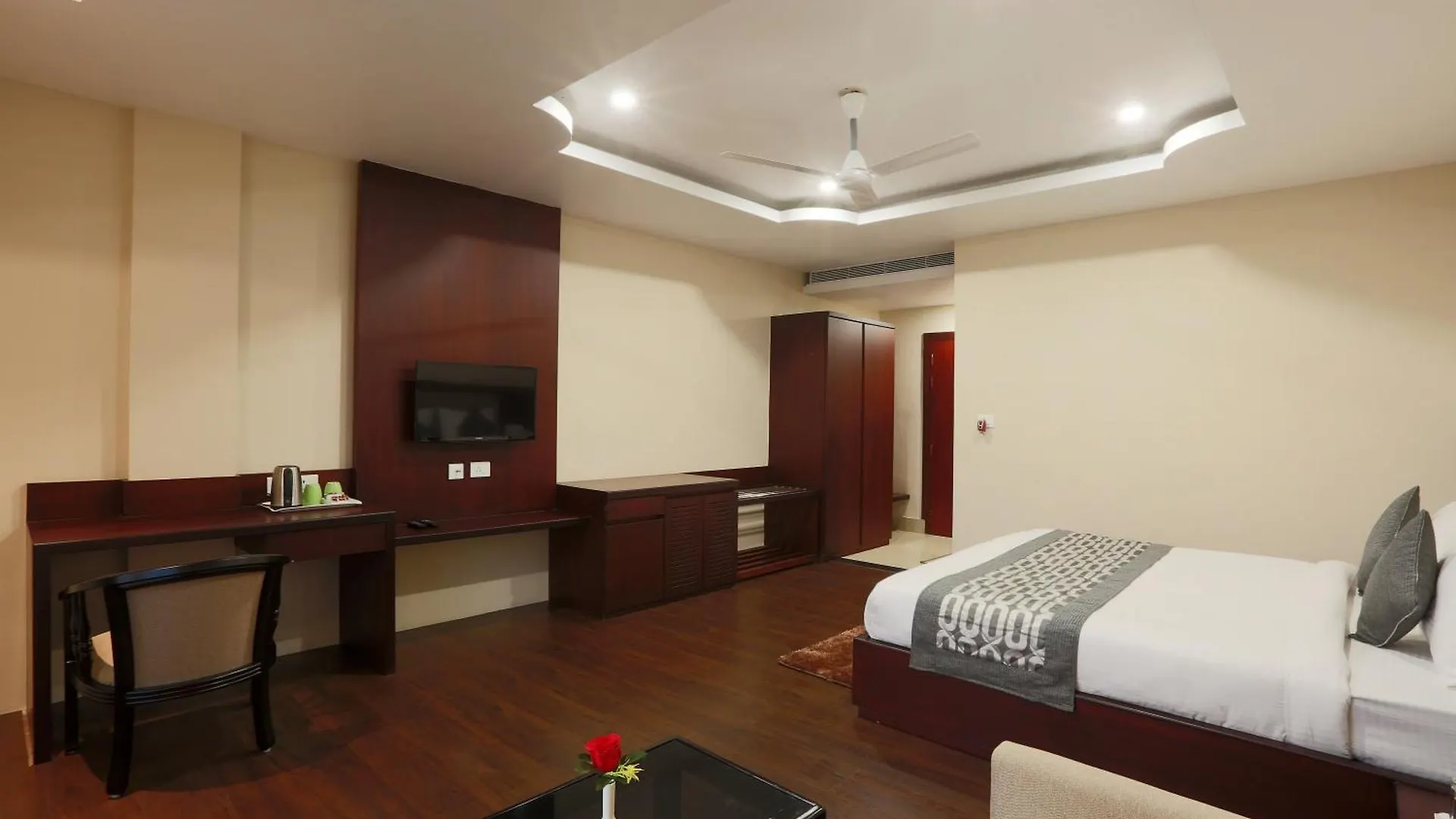 Hotel Silky Igi Airport Delhi New Delhi