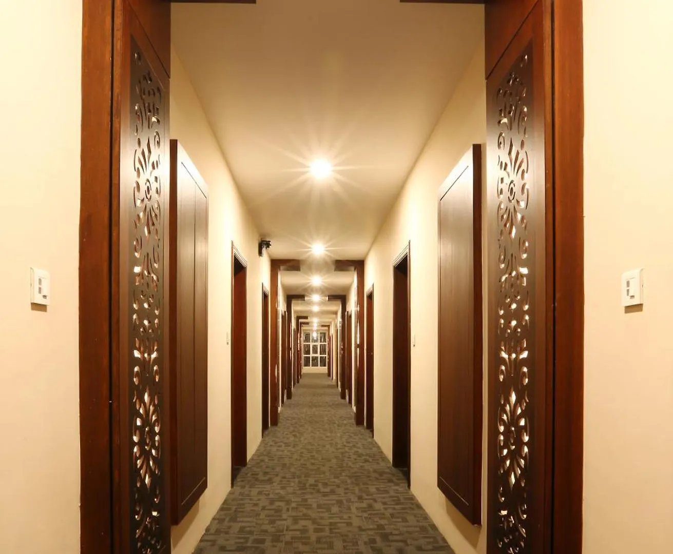 Hotel Silky Igi Airport Delhi New Delhi
